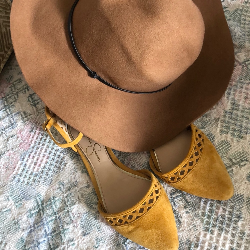 🍁Jessica Simpson Suede Flats🍁